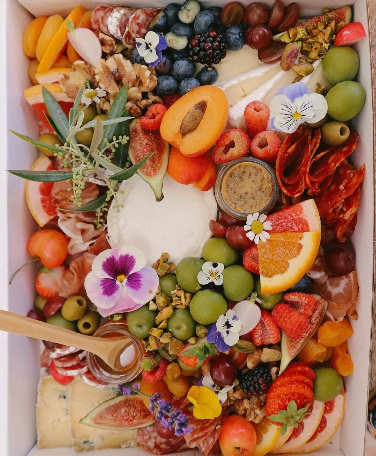 EASTER PLATTER
